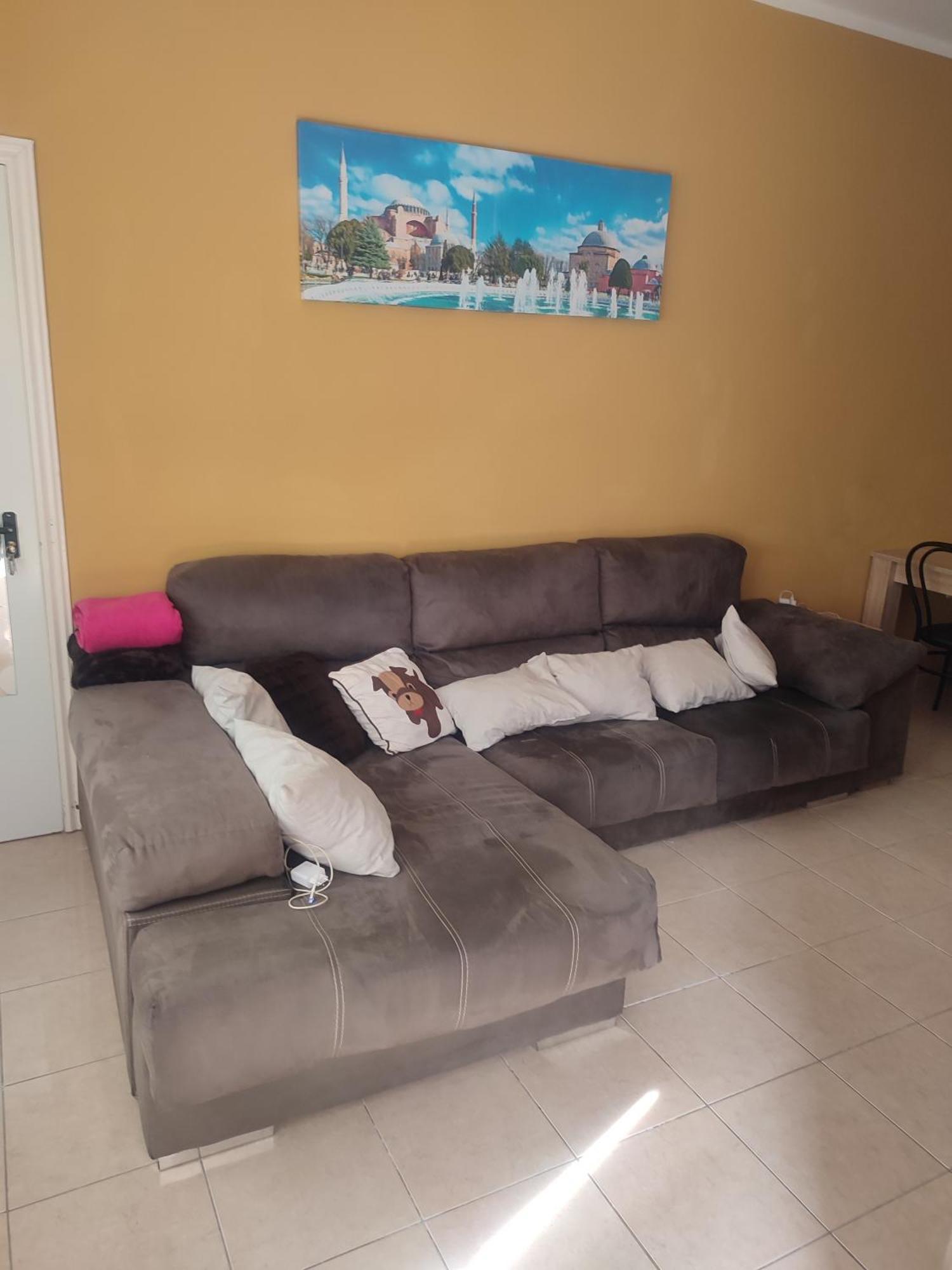 Appartement Matrimonial En Casa Compartida *